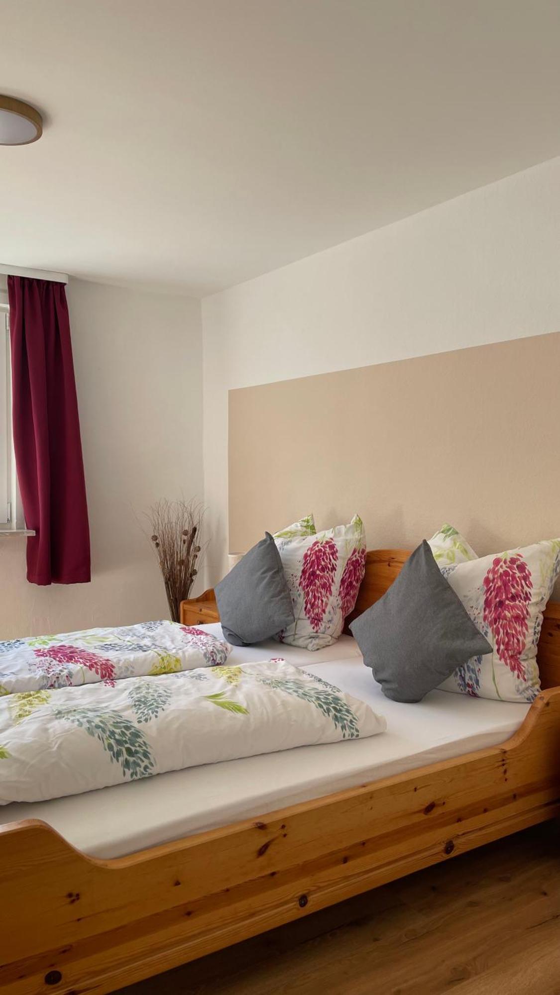 Ferienwohnung Am Schmetterlingssteig Trendelburg Bagian luar foto
